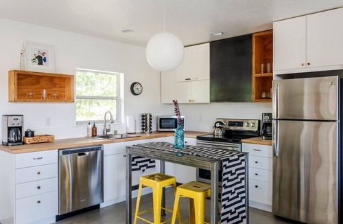 Joshua Tree Highlands House | Owl & Hare 4 Bedroom w. Pool Spa @ Park Entrance