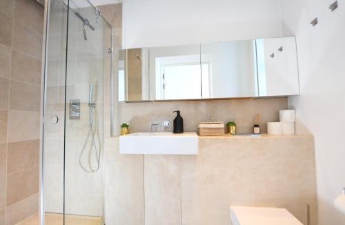 Soho Apartment | Oxford Street Luxurious 3 Bedroom Apartment