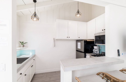 Oceanside Condo | Pacific Villa #1 | Relaxing Oceanfront Patio Views