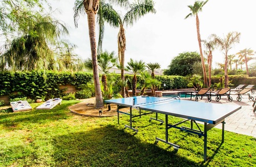 Rancho Santana House | Palisades by AvantStay Palm Tree Oasis Pool & Outdoor Lounge