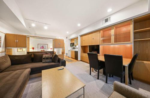 Olympic Valley Apartment | Palisades Tahoe Lodge Rentals Studio #234