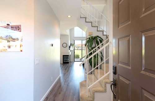 Palm Desert Condo | Palm Desert Retreat w/Fantastic View of Golf Course, Lakes and Mountains - 3 Bed