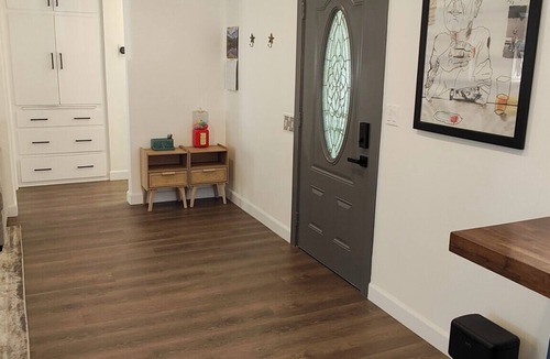 South Wrigley House | Palm Grove Retreat LBX Close to all So Cal Venues and Attractions