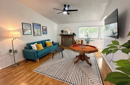 Huntington Beach House | Palm Paradise: Mid-Century Modern Haven in Huntington Beach