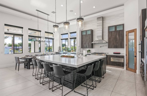 Bermuda Dunes House | Palm Villa- Luxury 8 Bed, Pickleball, Volleyball, Golf