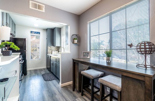 Palmdale Condo | Palmdale Prime : Pool & Comfort