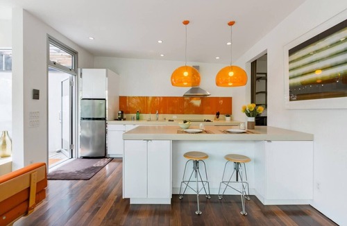 Sunset Park House | Palms Place— Solar-Powered Luxury Guesthouse