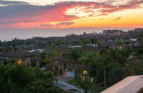 Monarch Beach Condo | Panoramic Ocean View-No Stairs-King Bed-Walkin shower, 24hr Manned Sec. Gates