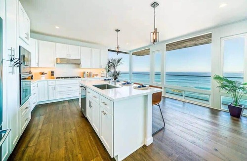 Village of La Jolla House | Panoramic Ocean Vistas With Hot Tub and Firepit