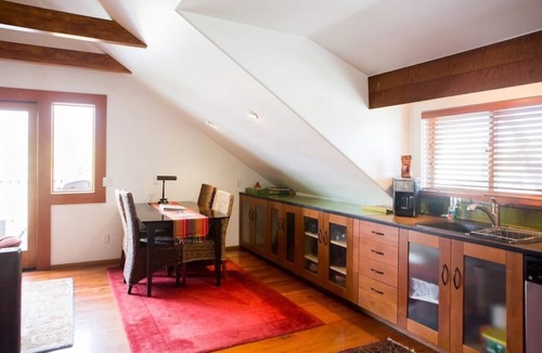 Lower State Apartment | Papa Dux - A Playful Urban Penthouse