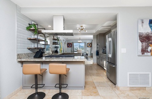 East Grove House | Paradise Hilltop Escape: GameRoom/PoolSlide/Pool/EVCharger/Volleyball/Basketball