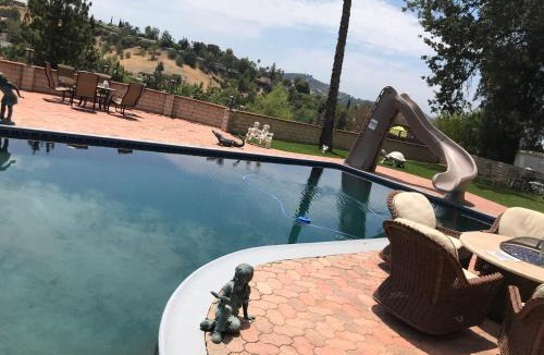 Woodland Hills House | paradise luxury experience
