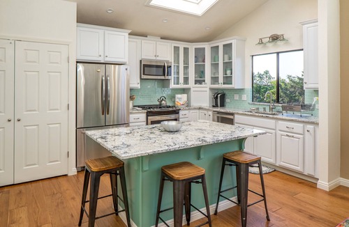Park Hill House | Park Hill Rental with Panoramic Ocean Views & Walking Distance to the Beach!