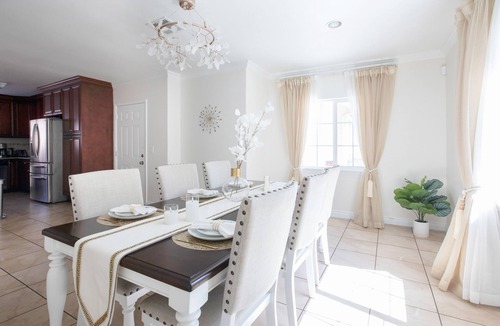 East Pasadena House | Pasadena Luxury Smart New House 4B3.5B w/Theatres