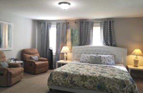 East Pasadena House | Pasadena master room