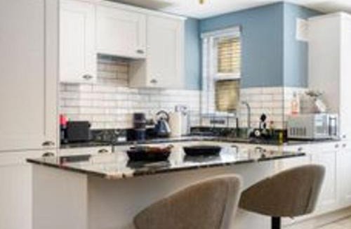 Gospel Oak Apartment | Pass the Keys Stylish and modern apartment in Hampstead