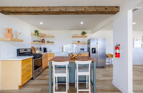 Indian Cove House | Peaceful desert retreat - 15 min from Joshua Tree National Park