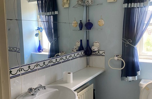 Cradley House | Peaceful Four Bedroom Birmingham Home