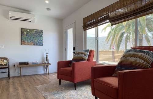 Twentynine Palms House | Peaceful Paradise! 2 miles from Joshua Tree NP