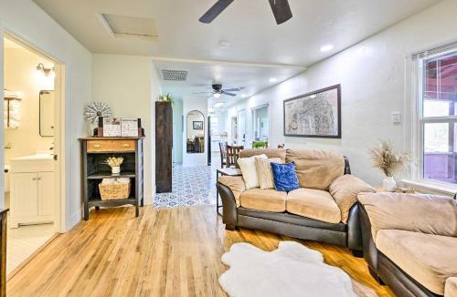Woodlake House | Peaceful Ranch Home with Sierra Nevada Views