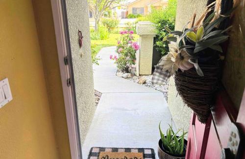 Hemet House | Peach Blossom Country House