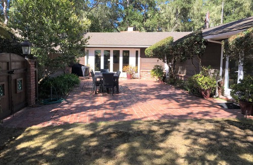 Del Monte Forest House | Pebble Beach Cottage, Walk To Beach & 17 Mile Drive