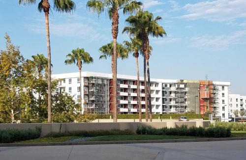 Irvine Apartment | Penthouse Dreams