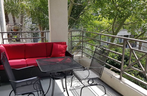 Airport Area Condo | Penthouse - Resort living