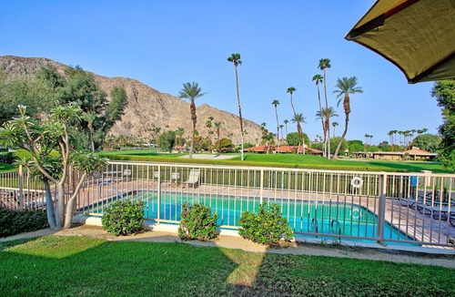 Indian Wells Condo | Perfect Location, Stunning Views