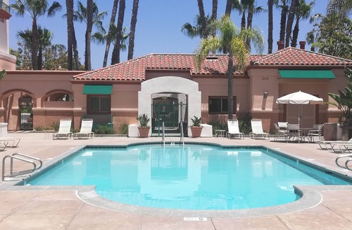Newport Beach Condo | Perfect Southern California Get Away