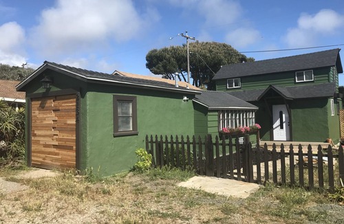 Lodge Hill House | Pet Friendly Cambria Cottage