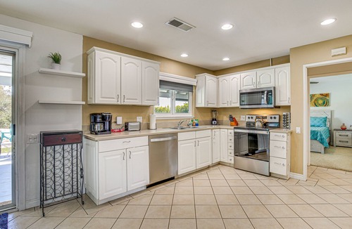Palm Desert House | Pet-Friendly Palm Desert Gem w/Golf Course View