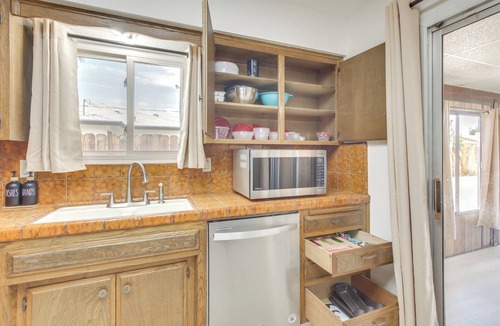 Ridgecrest House | Pet-Friendly Ridgecrest Home Near OHV Trails!