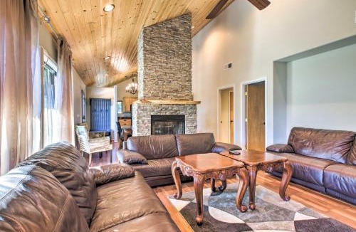 Frazier Park House | Pine Mountain Club Home with Beautiful View!