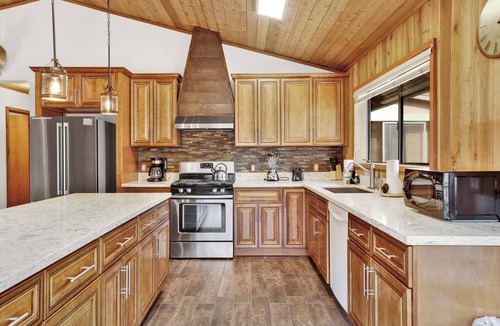 Fox Farm House | Pines AND Needles #1454