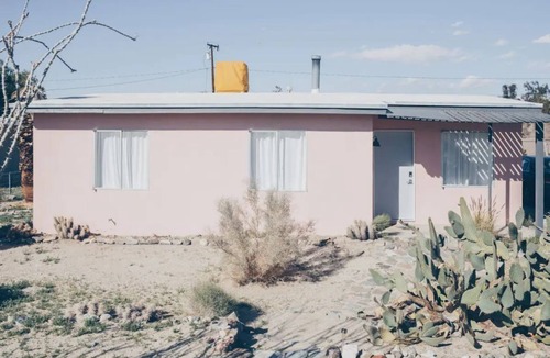Twentynine Palms House | Pink, Architect-Appointed House! 3 min from JTNP.
