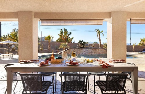 Yucca Valley House | Playa Sol by AvantStay JTree Oasis w Hot Tub Pool