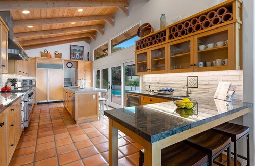 Beach Barber Tract House | Playa Vista La Jolla | Private Beach Access + Pool