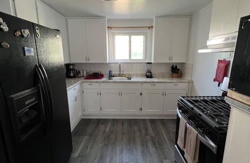 El Segundo House | Pleasant & Peaceful 2Bd2bath in Del Aire not far from the Beaches & LAX