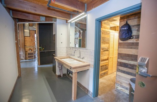 Little Tokyo Hostel | PodShare DTLA Arts District - Hostel
