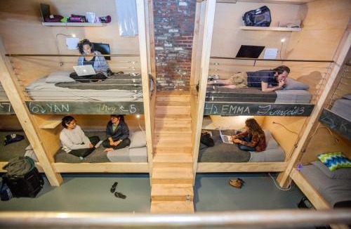 Arts District Hostel | PodShare DTLA
