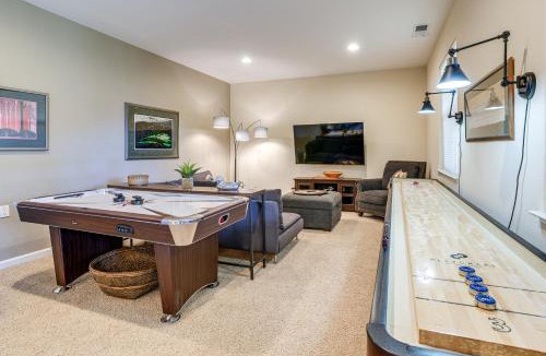 Placerville House | Pollock Pines Mums Retreat with Large Deck!