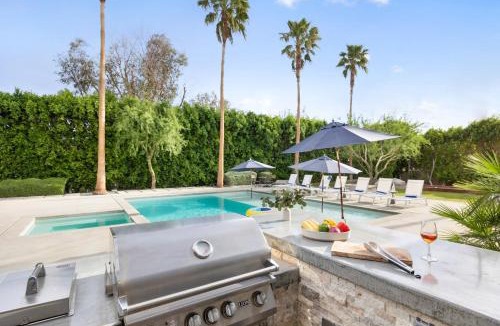 La Quinta House | Polo Villa 1 by AvantStay Features Expansive Pool, Spa & Outdoor Firepit 260-322 5 Bedrooms