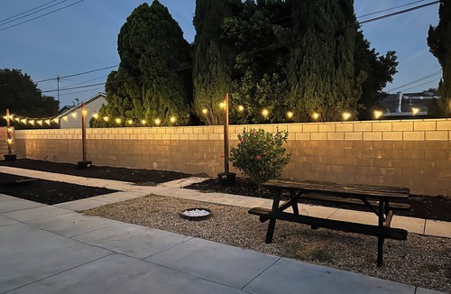 Westmont House | Pomona Spacious Fun Cozy Home