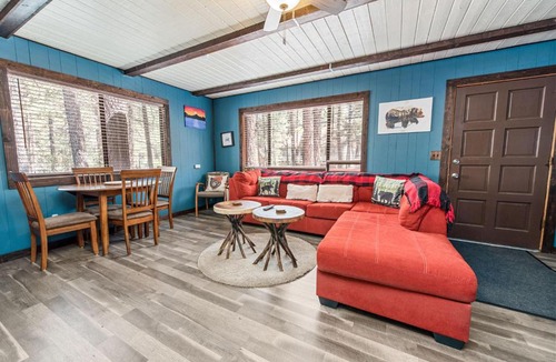 Big Bear City House | Ponderosa Hill Cabin