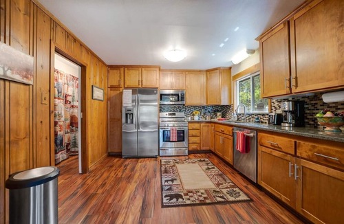 Twain Harte Cabin | Ponderosa Paradise, Walk To Town, Wraparound Deck, Arcade Cabin