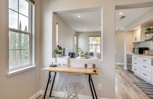 Brentwood Apartment | Pool and Hot Tub Access Extended Stay in Brentwood!