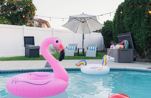 Santa Ana House | Pool + Arcade Cozy Home. Minutes to Disneyland 2