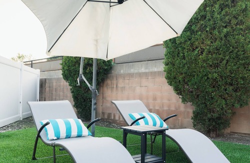 Santa Ana House | Pool + Arcade Cozy Home. Minutes to Disneyland 2