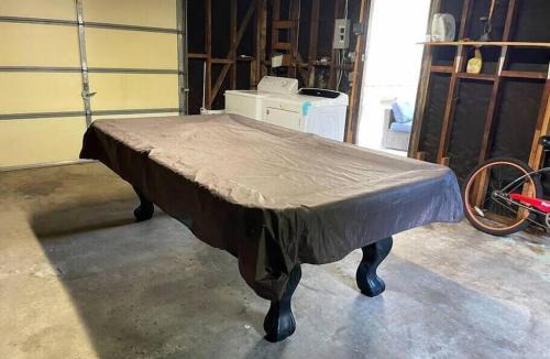 Fullerton House | Pool Table A C Grill Out Netflix Bikes Yard